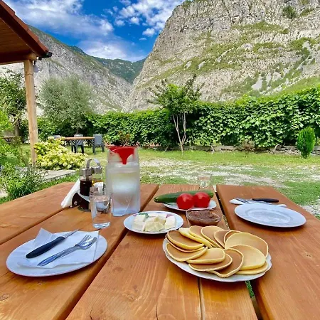 Turi-selce Gæstehus 3*