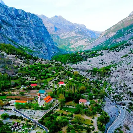 Turi-selce Gæstehus 3*