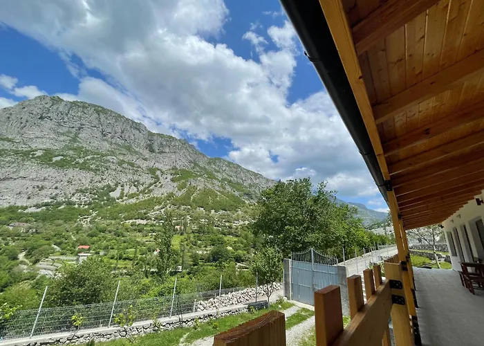 Pensjonat Turi-selce 3*